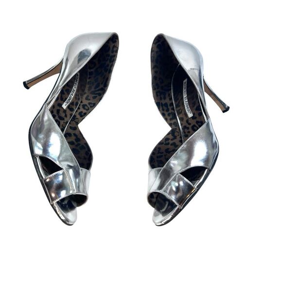 Manolo Blahnik Elegant Silver Peep-Toe Heels size 10 - Picture 4 of 8